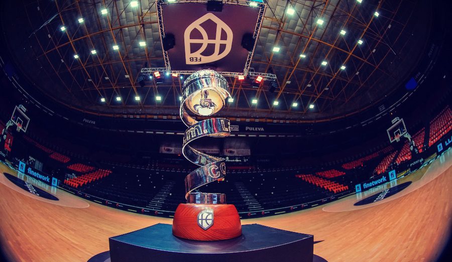 Copa de la reina de Basquet femenino, de la FEB. trofeo de las campeonas. 