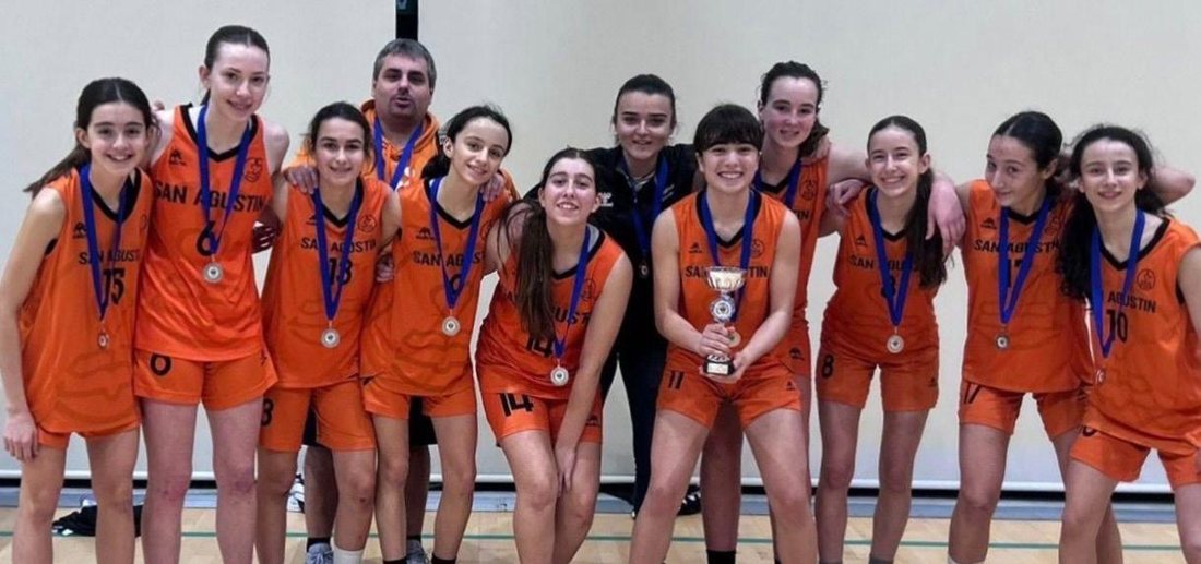 Plantilla infantil femenino 2026 AGUSTINOS NARANJA GRUPO E
