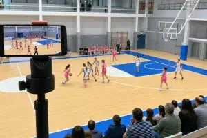 Cómo retransmitir un partido en directo por YouTube o Twitch: guía paso a paso